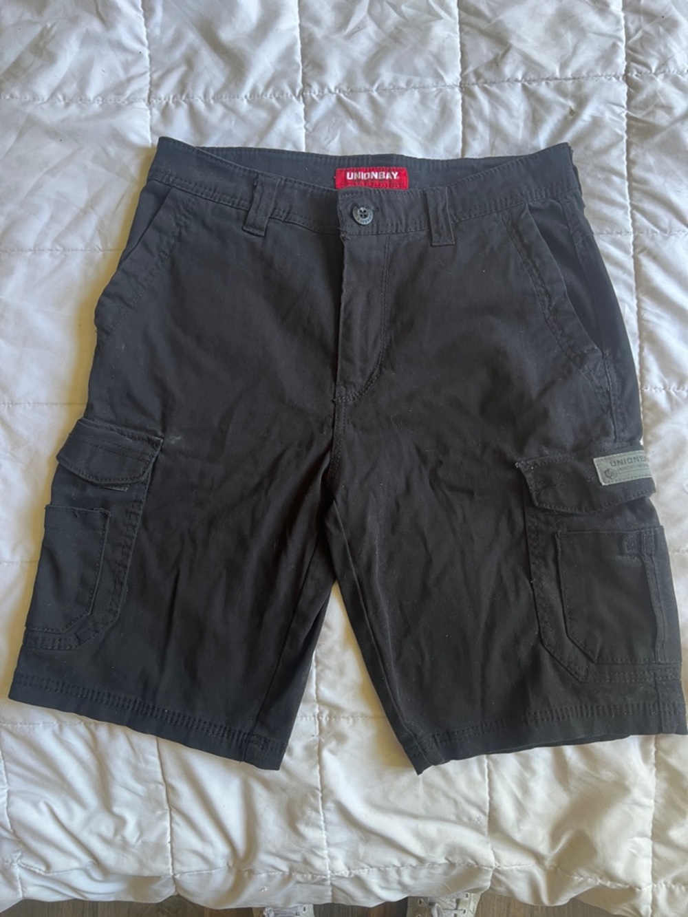 UNION BAY MEN’S BLACK CARGO SHORTS